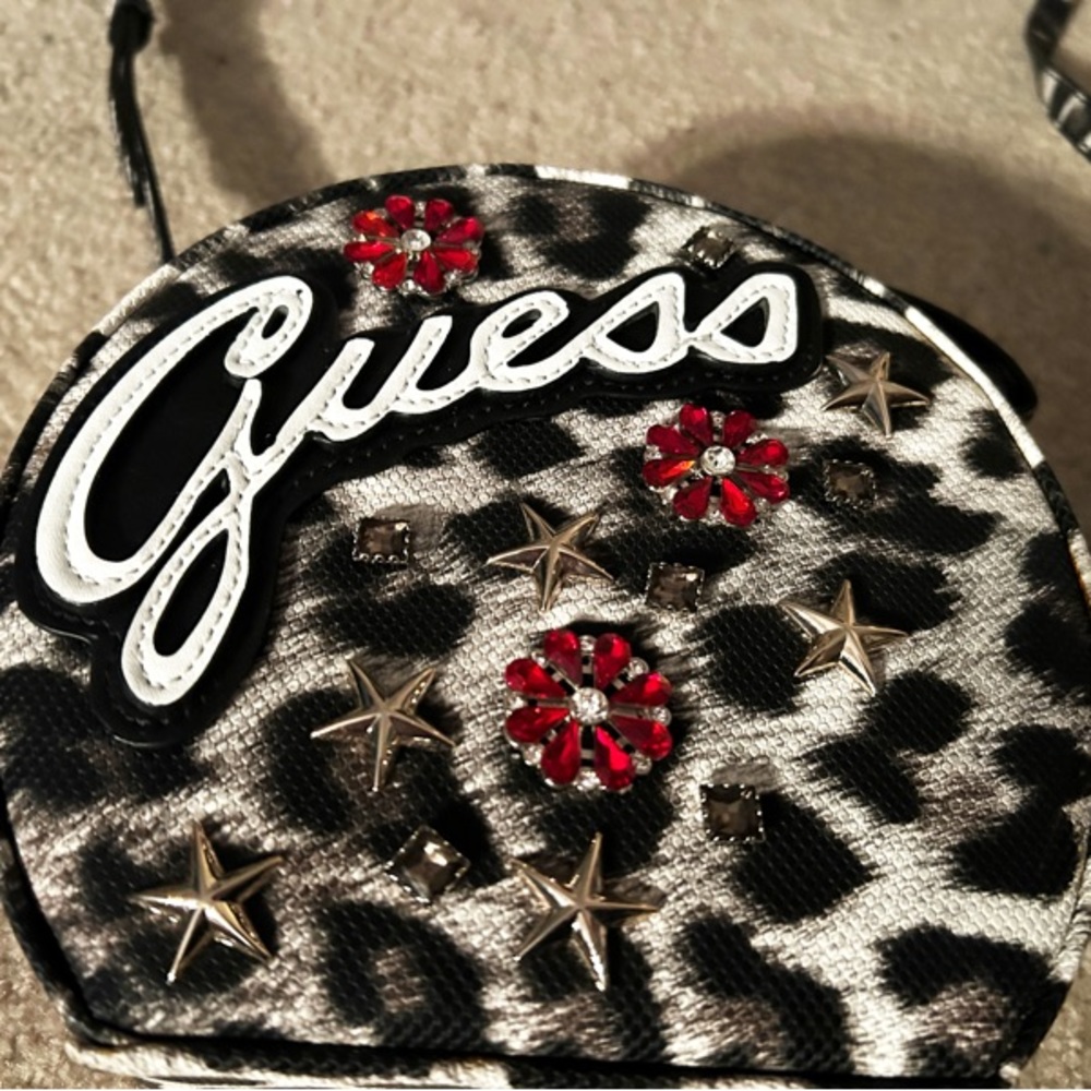 Guess white tiger drum crossbody purse